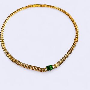 Elegant Gold Tone Necklace with Green Gemstone